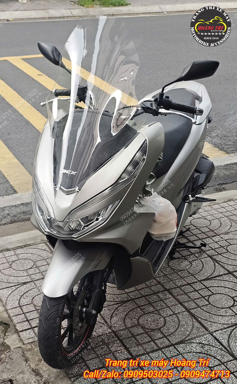 Kính chắn gió HTR lắp chuẩn PCX 2018